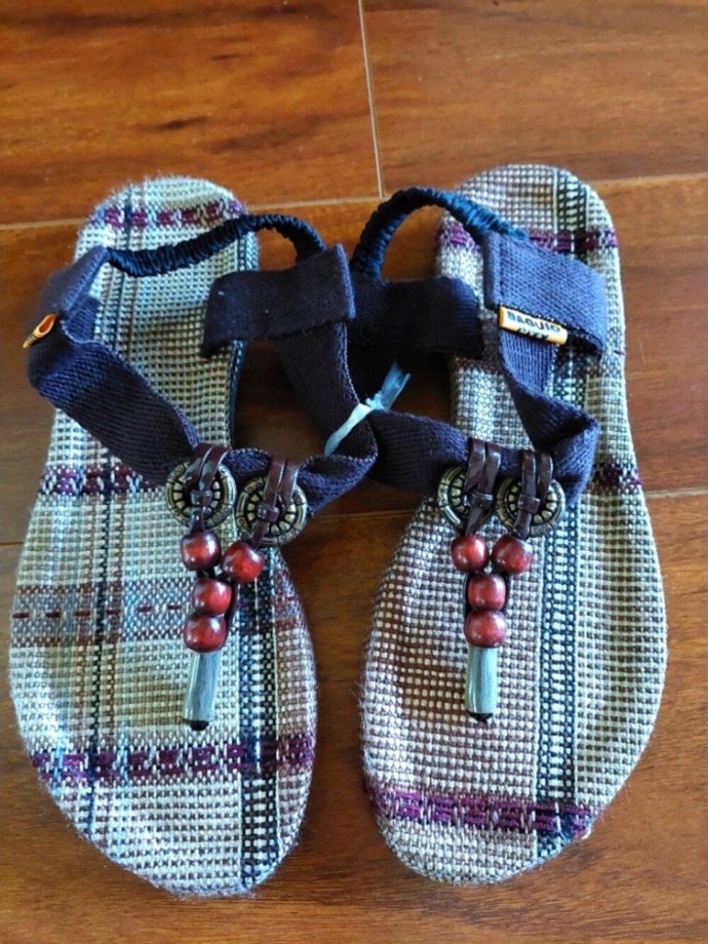 Baguio City Brown Woven Beaded Thong Sandals Womens 8